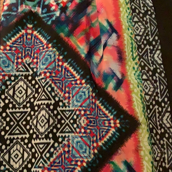 Multicolored Tunic - Picture 2 of 3